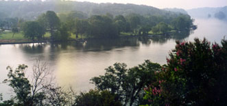 332994riverview2.jpg (38631 bytes)