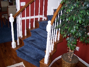 500554staircase.jpg (100226 bytes)